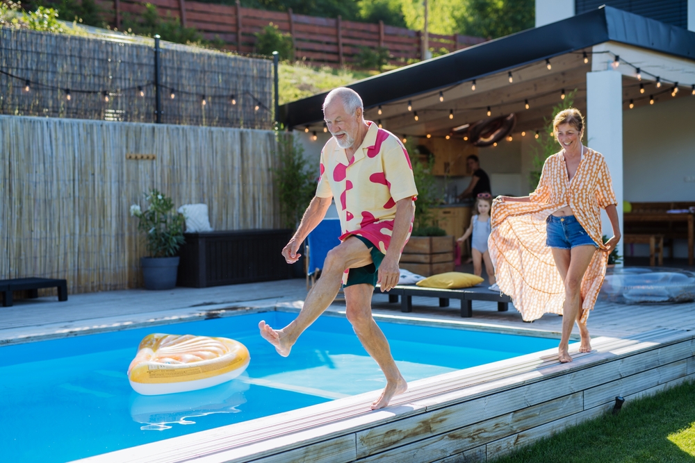 Inheritance Tax on Pensions from 2027 Retired couple enjoying a holiday by the pool