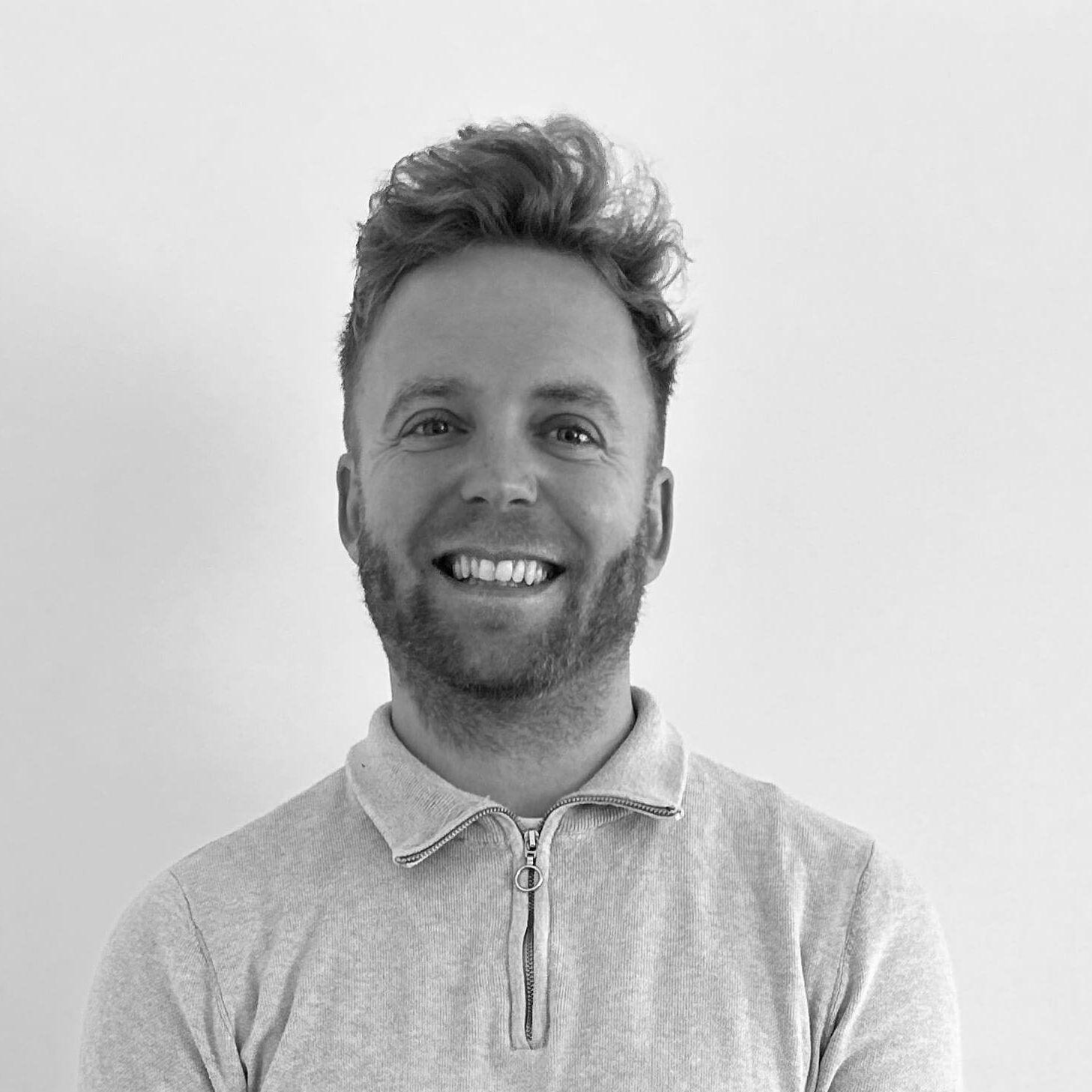 Sean Davis IFA Swindon Sean Davis, IFA and mortgage adviser Swindin